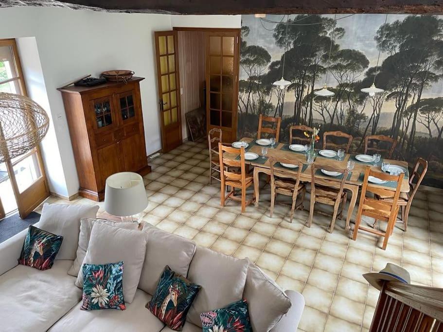 Maison Familiale La Vernelle Buitenkant foto